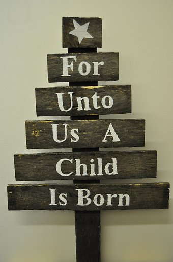 A Child is Born - Pallet Tree